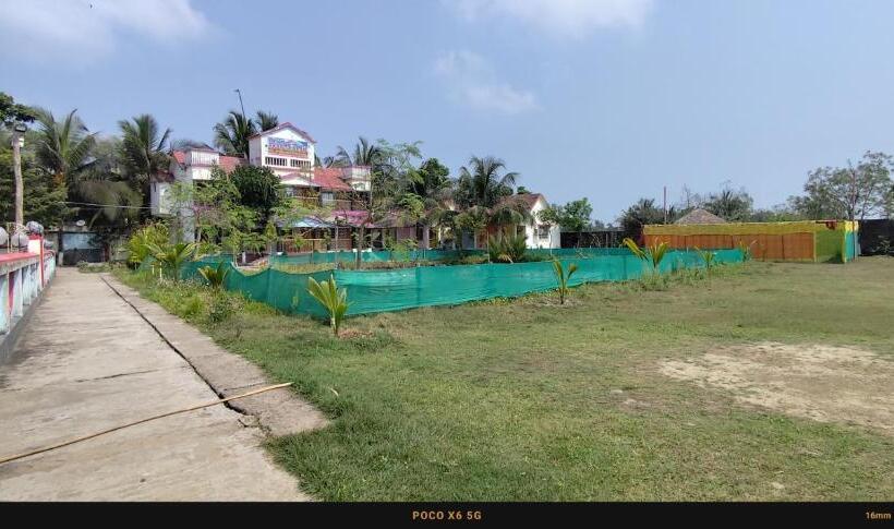 Отель India Tours Only Ekanta Apan