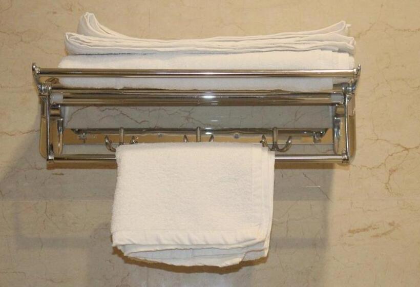 בית מלון כפרי Jvw Arena