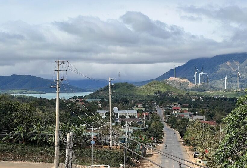 هتل Khe Sanh Luxury