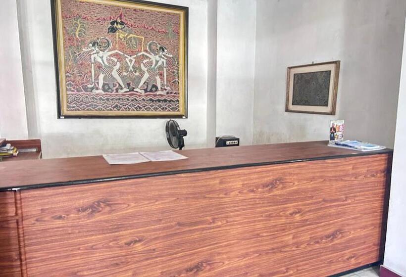 בית מלון כפרי Kinasih