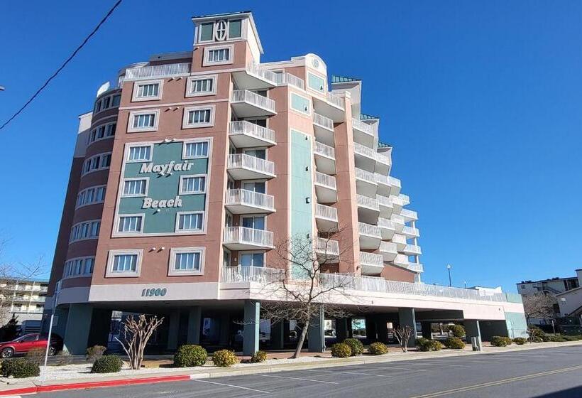 Отель Mayfair Beach 503