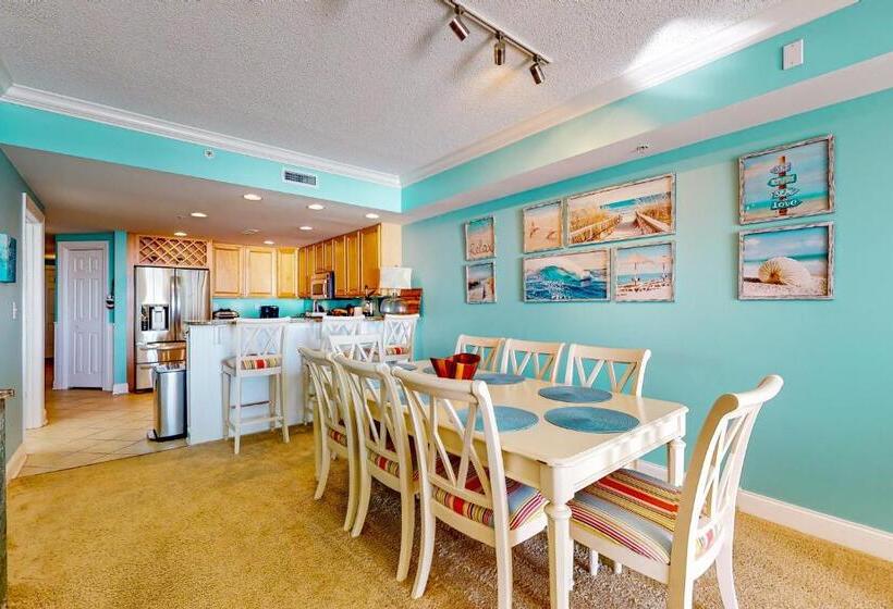 Отель Mayfair Beach 503