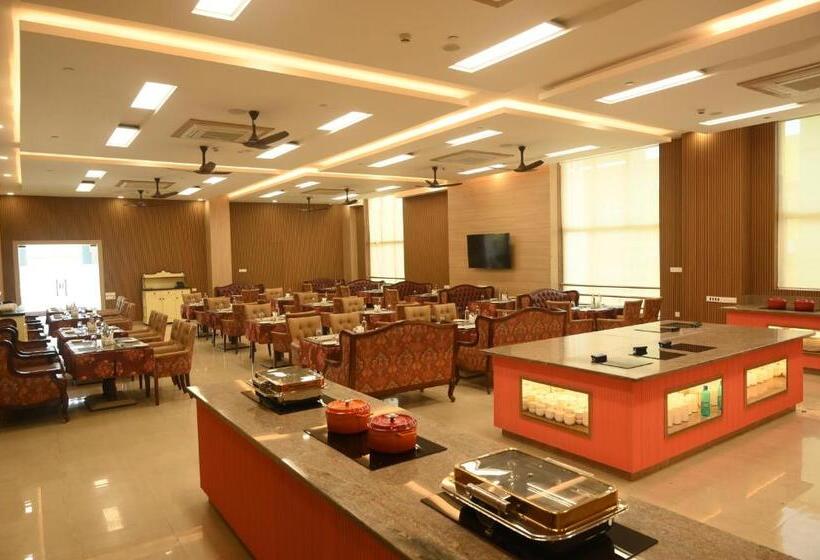 호텔 Mayfair World Cup Village