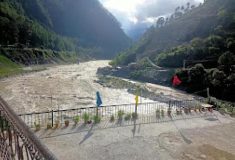 בית מלון כפרי Mount Inn Badrinath Marg , Birahi , Chamoli