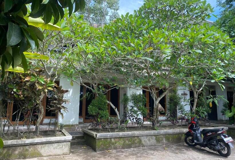 בית מלון כפרי Oyo 93632 Ramasta Homestay