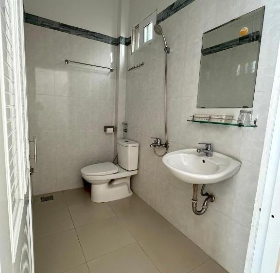 هتل Pharos Guesthouse