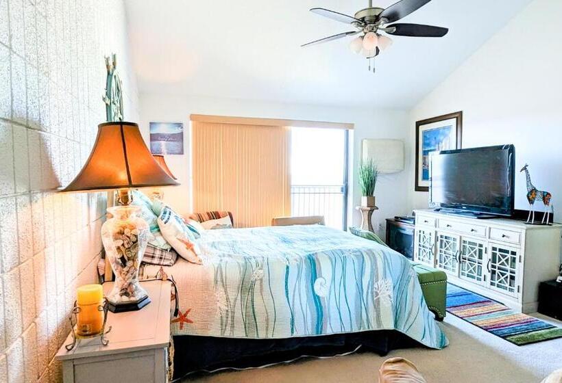 فندق Pintail Point Unit 305