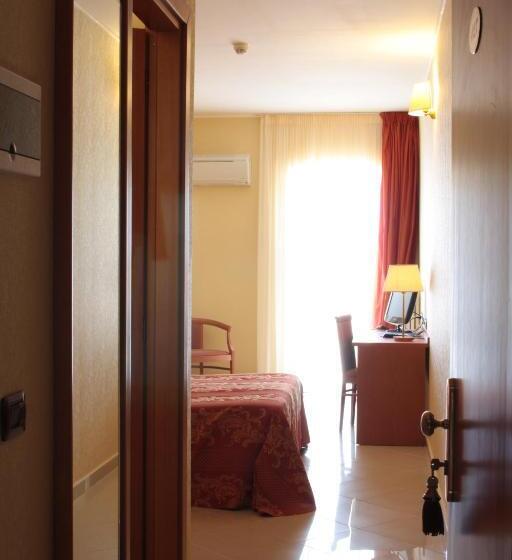 호텔 Relais Dei Normanni