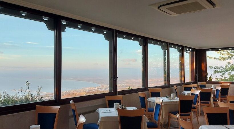 호텔 Relais Dei Normanni