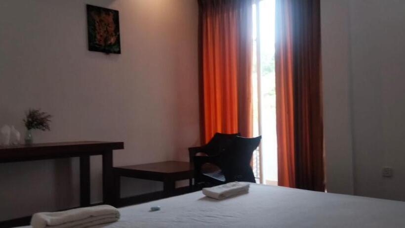 ホテル Rock View Inn