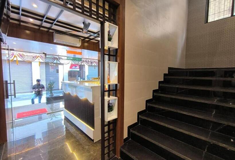 酒店 Sharan Residency