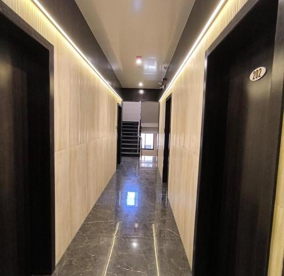 酒店 Sharan Residency