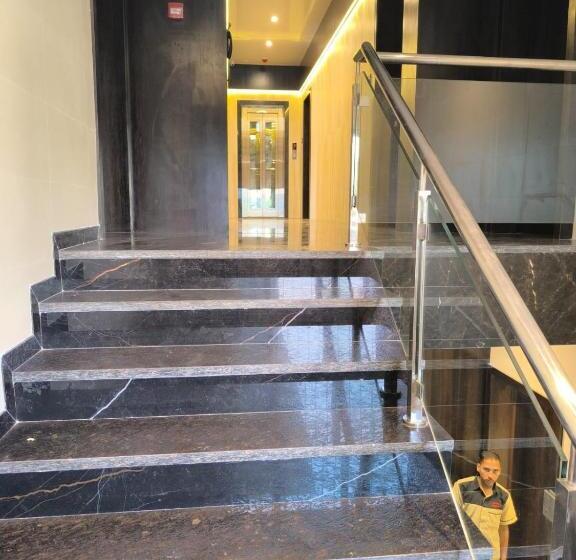 酒店 Sharan Residency