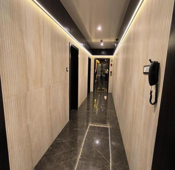 酒店 Sharan Residency