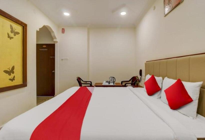 酒店 Sri Sai Residency