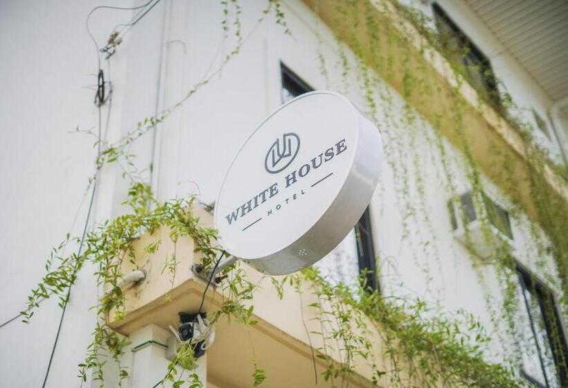 호텔 Villa Soledad Garden Resort