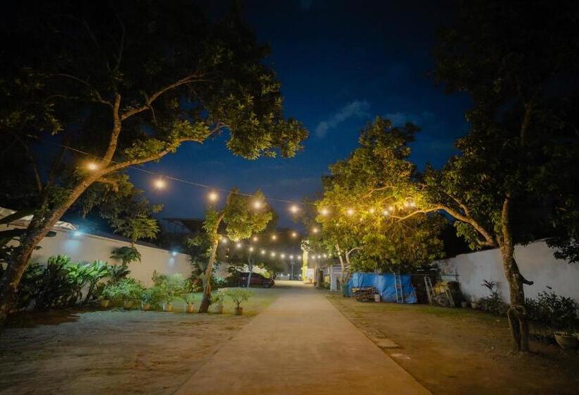 호텔 Villa Soledad Garden Resort