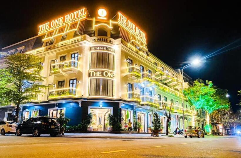 Khách Sạn The One Hotel 1