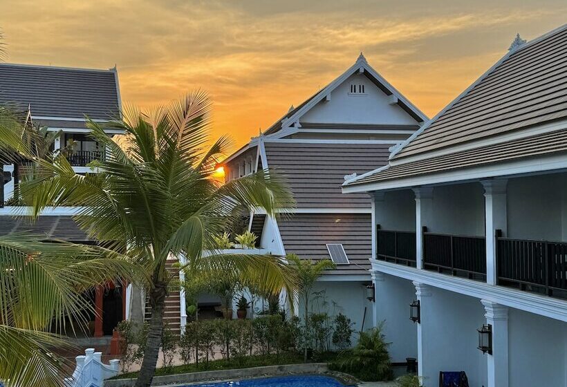 Manyo Hotel And Resort