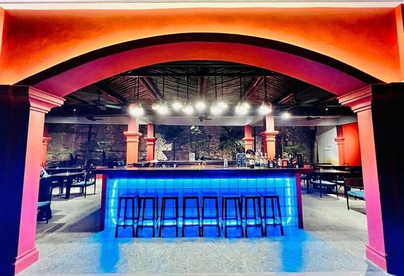 Manyo Hotel And Resort