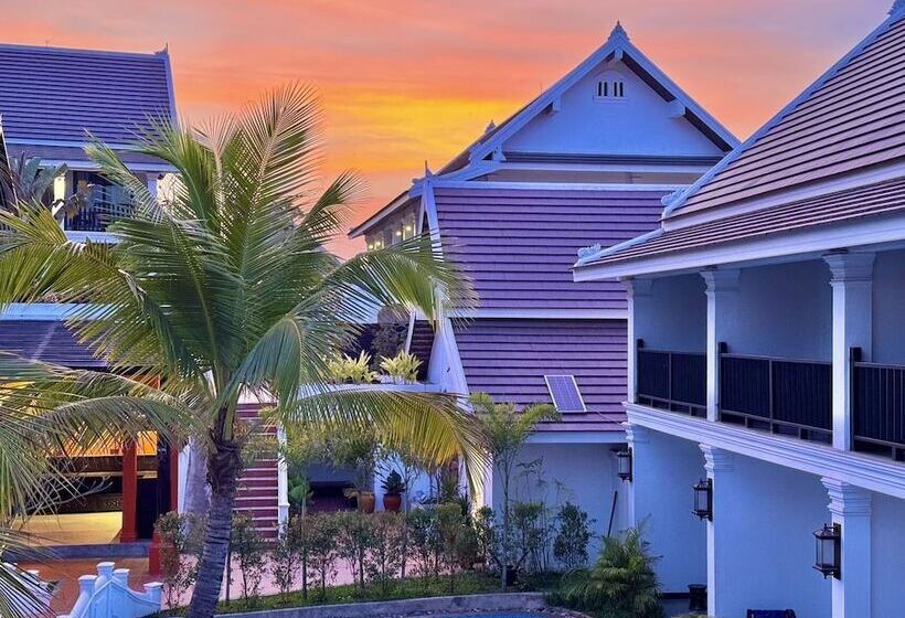 Manyo Hotel And Resort