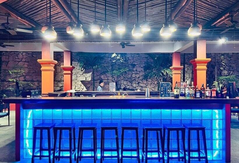 Manyo Hotel And Resort