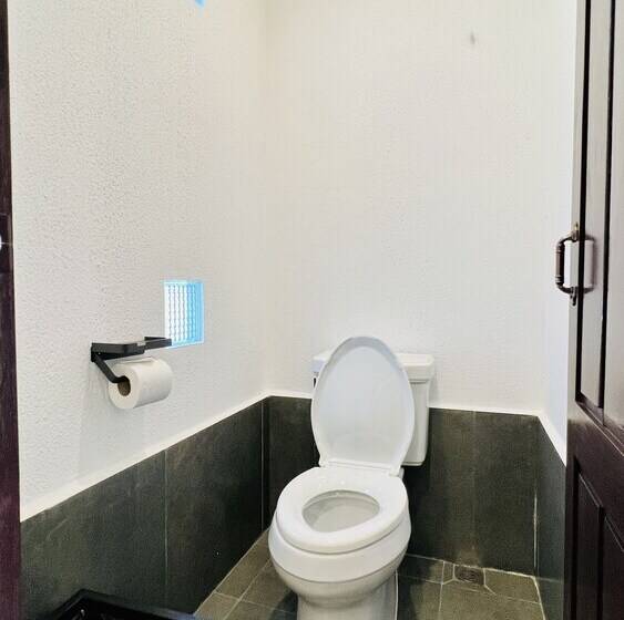 Manyo Hotel And Resort