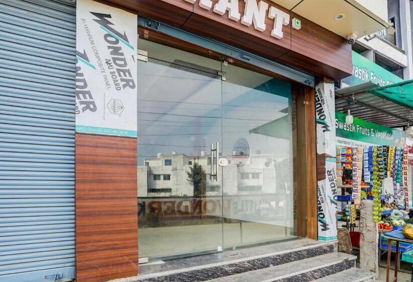 Oyo Hotel Madhuram Residency