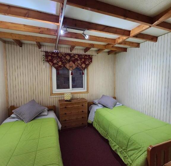 بنسيون Hospedajes El Bosque