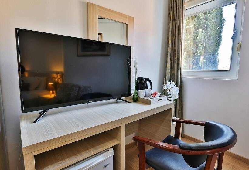 پانسیون Villa Vanty