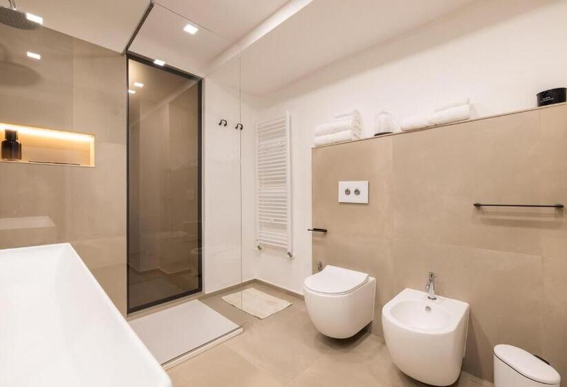 펜션 Lucrezia Dimore   Ugento