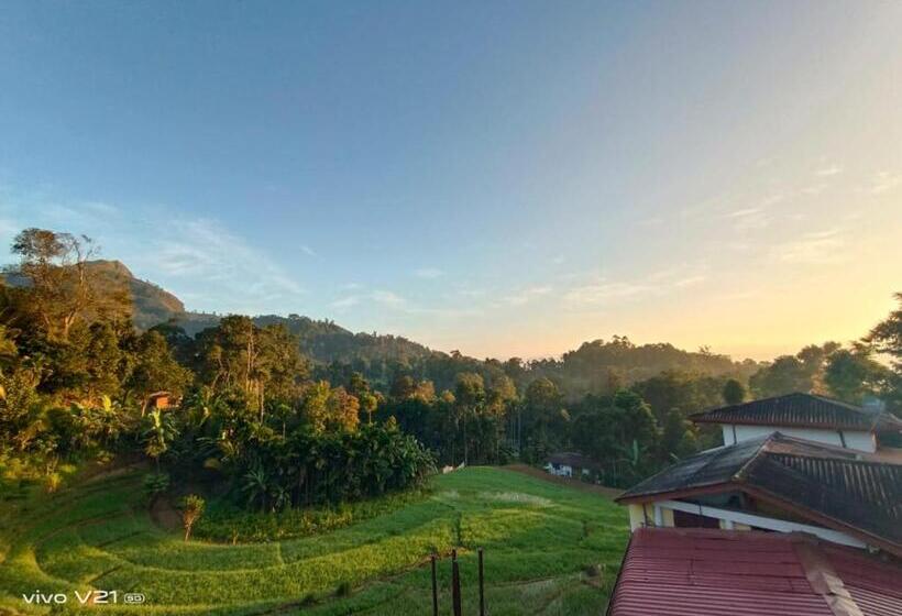 Пансион Nsm Wedding Hall And Guest Room