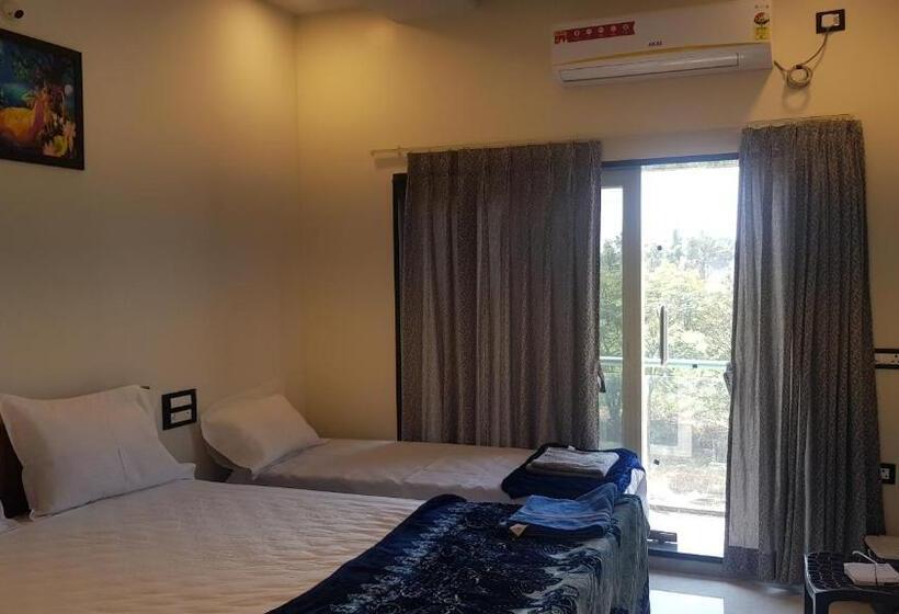膳宿费 Padmaa Hampi Echo Villa