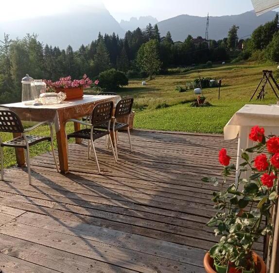 פנסיון Pedibosco Orange