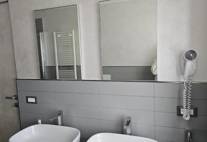 بنسيون Primafila Premium Guest House