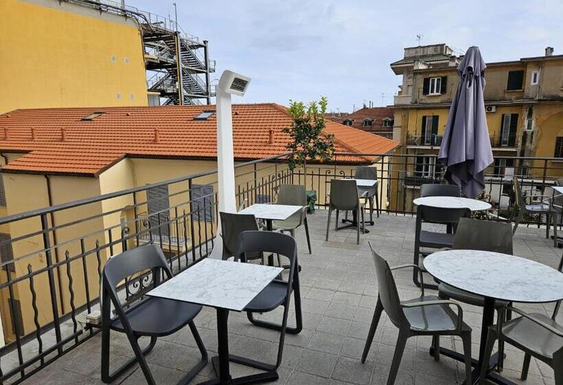 بنسيون Primafila Premium Guest House