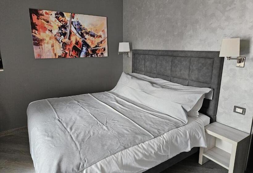 بنسيون Primafila Premium Guest House