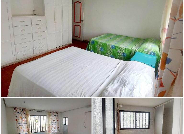 פנסיון Puerto Playero Y El Mar De Los 7 Colores