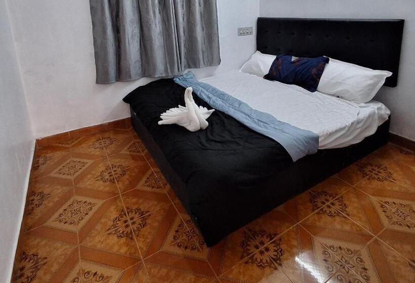 Пансион Salt Life Beach Resort Private Villa For Group Stay