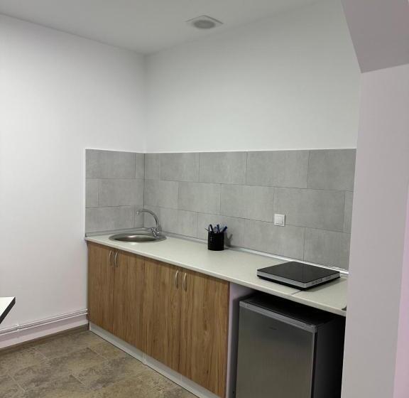 Пансион Casa Roby Lzvor Sinaia