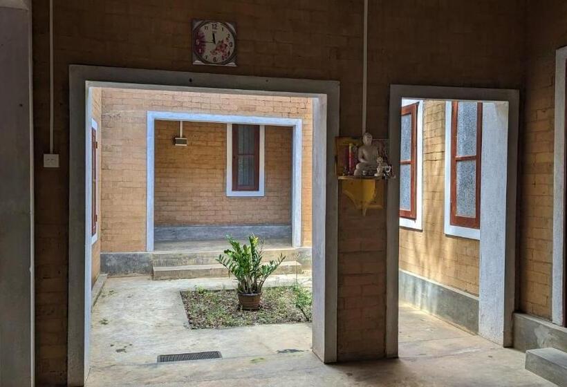 P&g Hotel And Water Purification Center