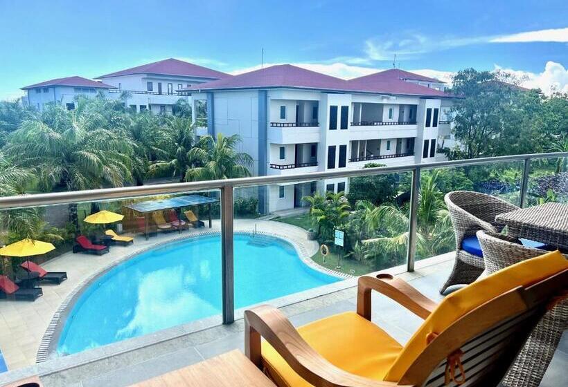 The Bay Sunflower Apartment