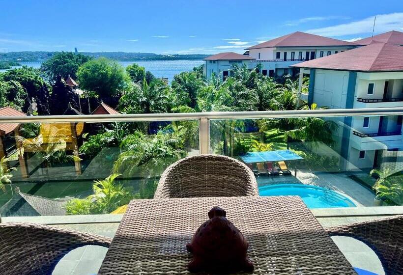 The Bay Sunflower Apartment