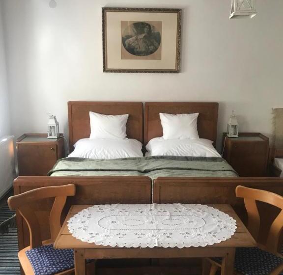 Tornácos Tanya Vendégház és Gasztroporta