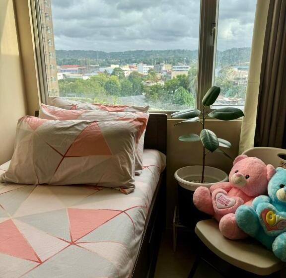 Urban Oasis Condo Near Ayala Mall Centrio 2