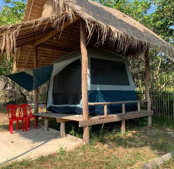 فندق صغير Maloop Cafe Bungalow