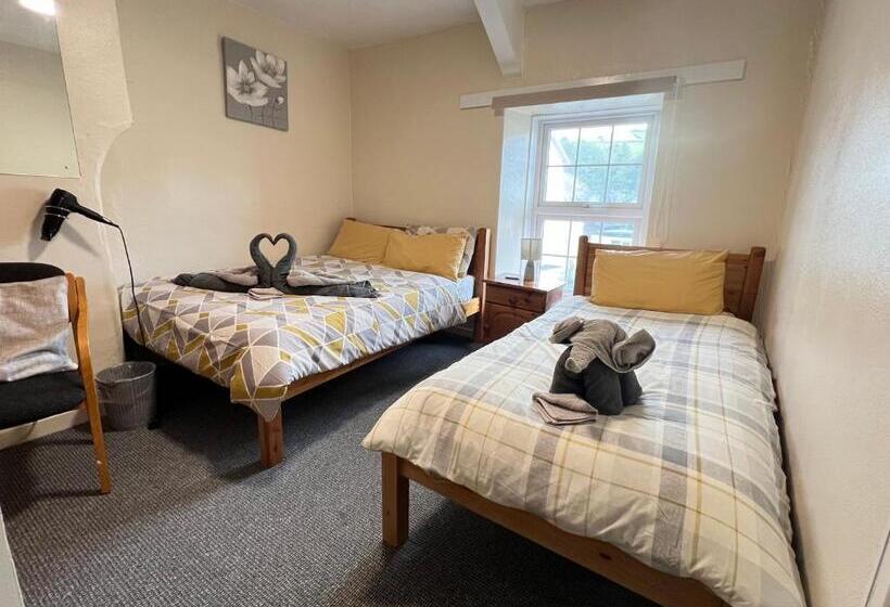 호스텔 The Welsh Black Inn