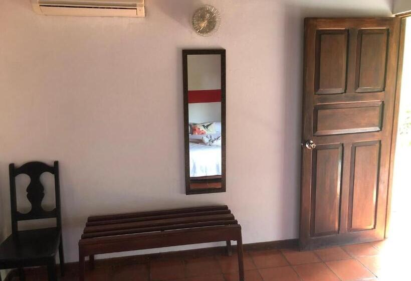 مبيت وإفطار Hibiscus