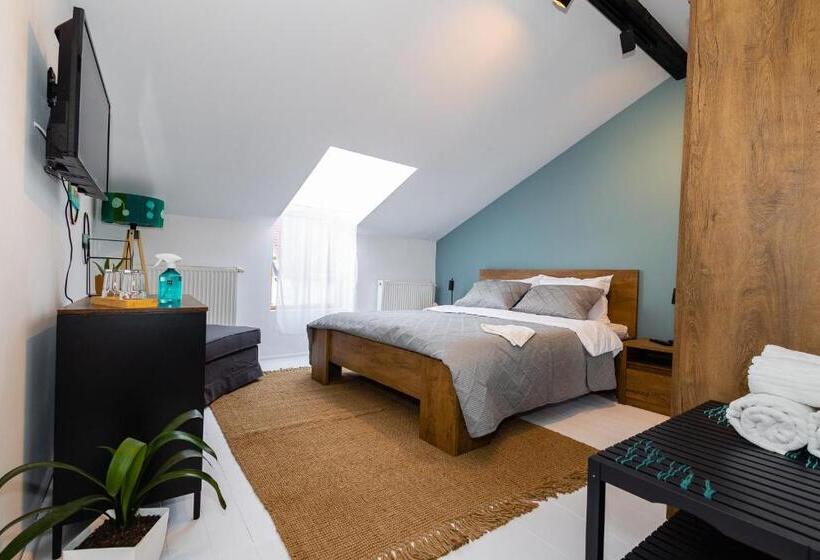 צימר In Longfield Town