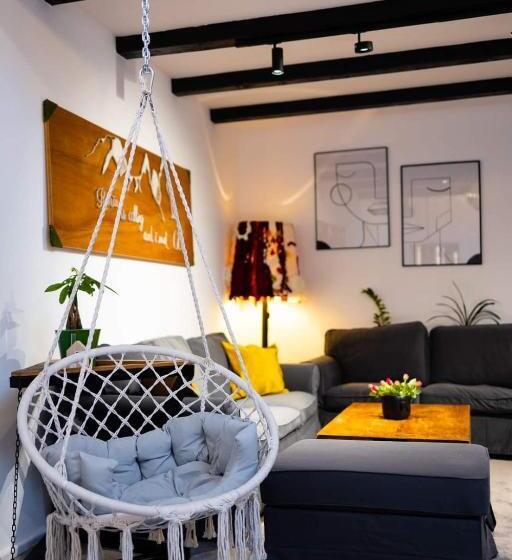 צימר In Longfield Town